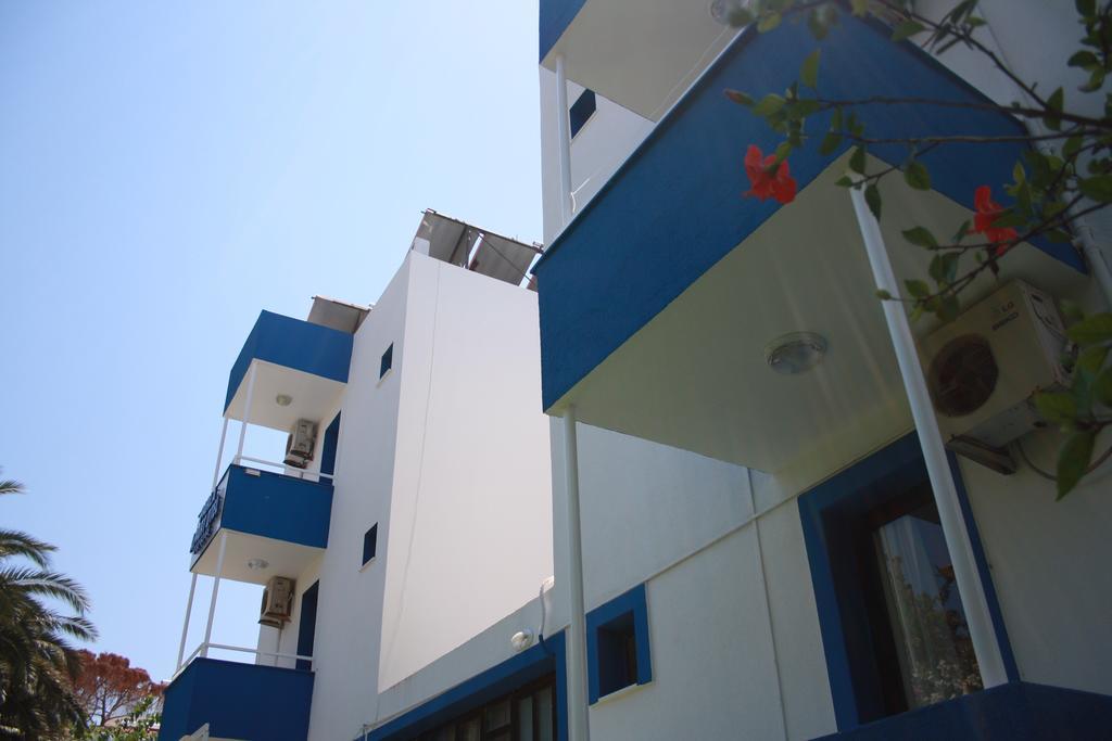 Parla Apart Hotel Çeşme Exteriör bild