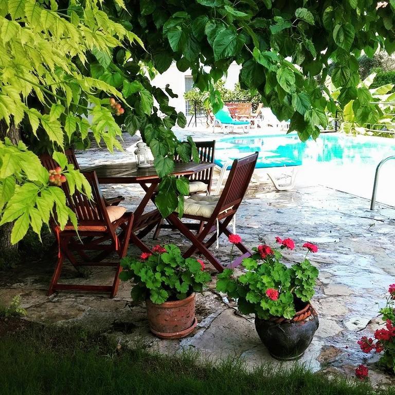Parla Apart Hotel Çeşme Exteriör bild