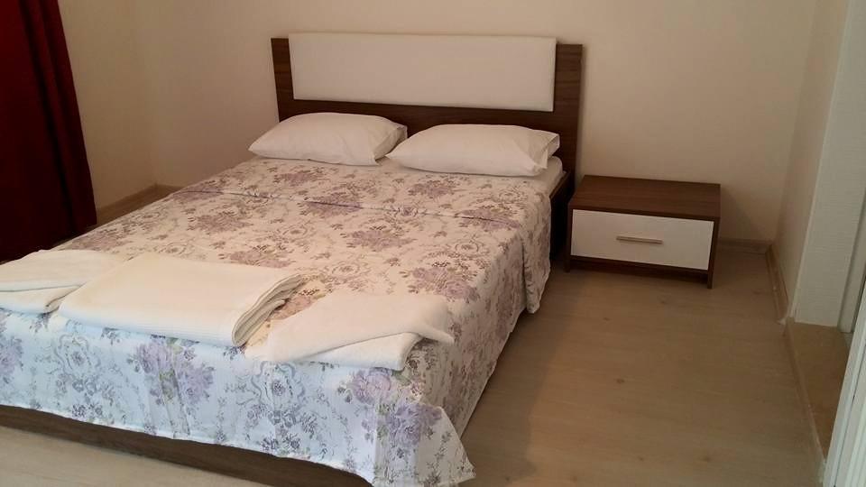 Parla Apart Hotel Çeşme Exteriör bild