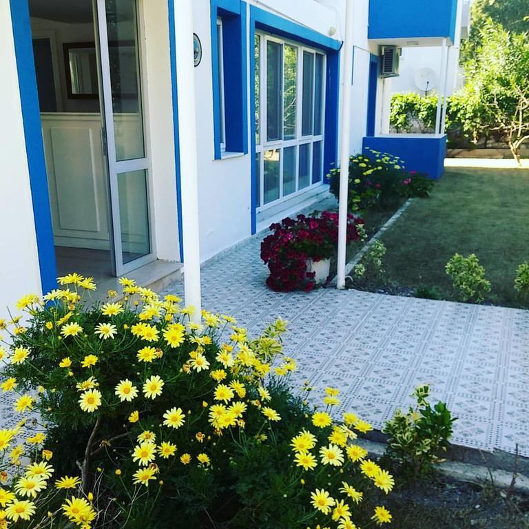 Parla Apart Hotel Çeşme Exteriör bild