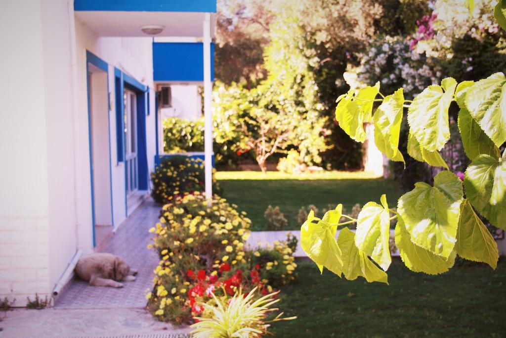 Parla Apart Hotel Çeşme Exteriör bild